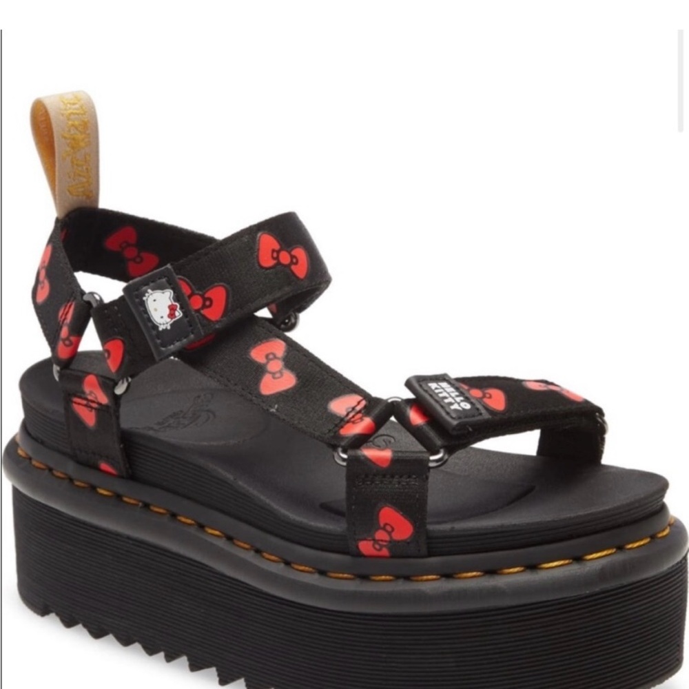 Hello Kitty Dr Martens Platform Black Sandals size 9 Very rare!